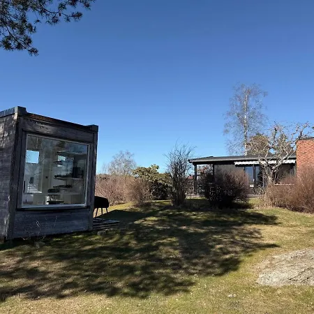Vacation With Garden Close To The Center And Nature