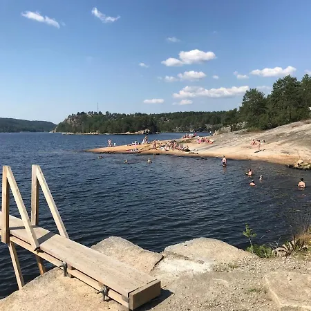Vacation With Garden Close To The Center And Nature Halden